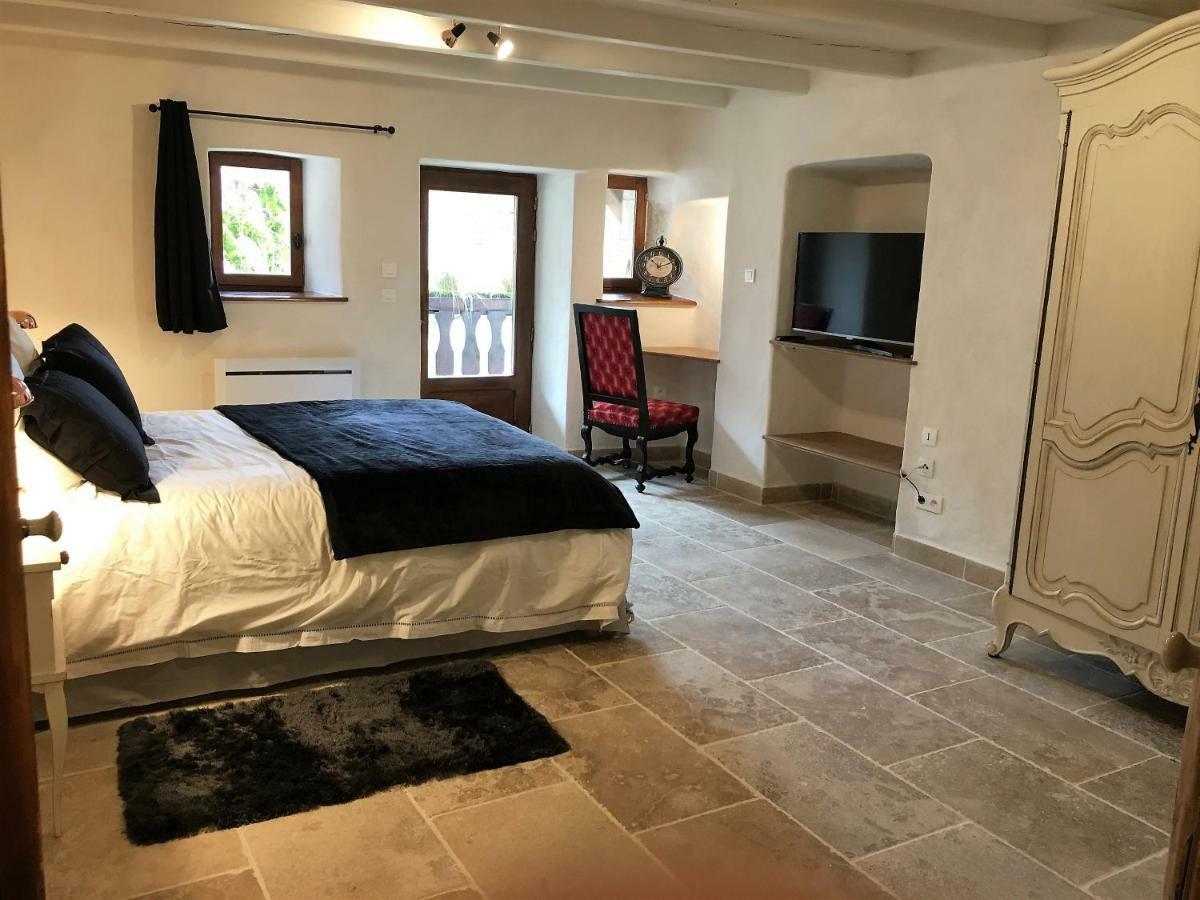 Chambres D'Hotes Des Lodges De La Cascade Yenne Eksteriør bilde